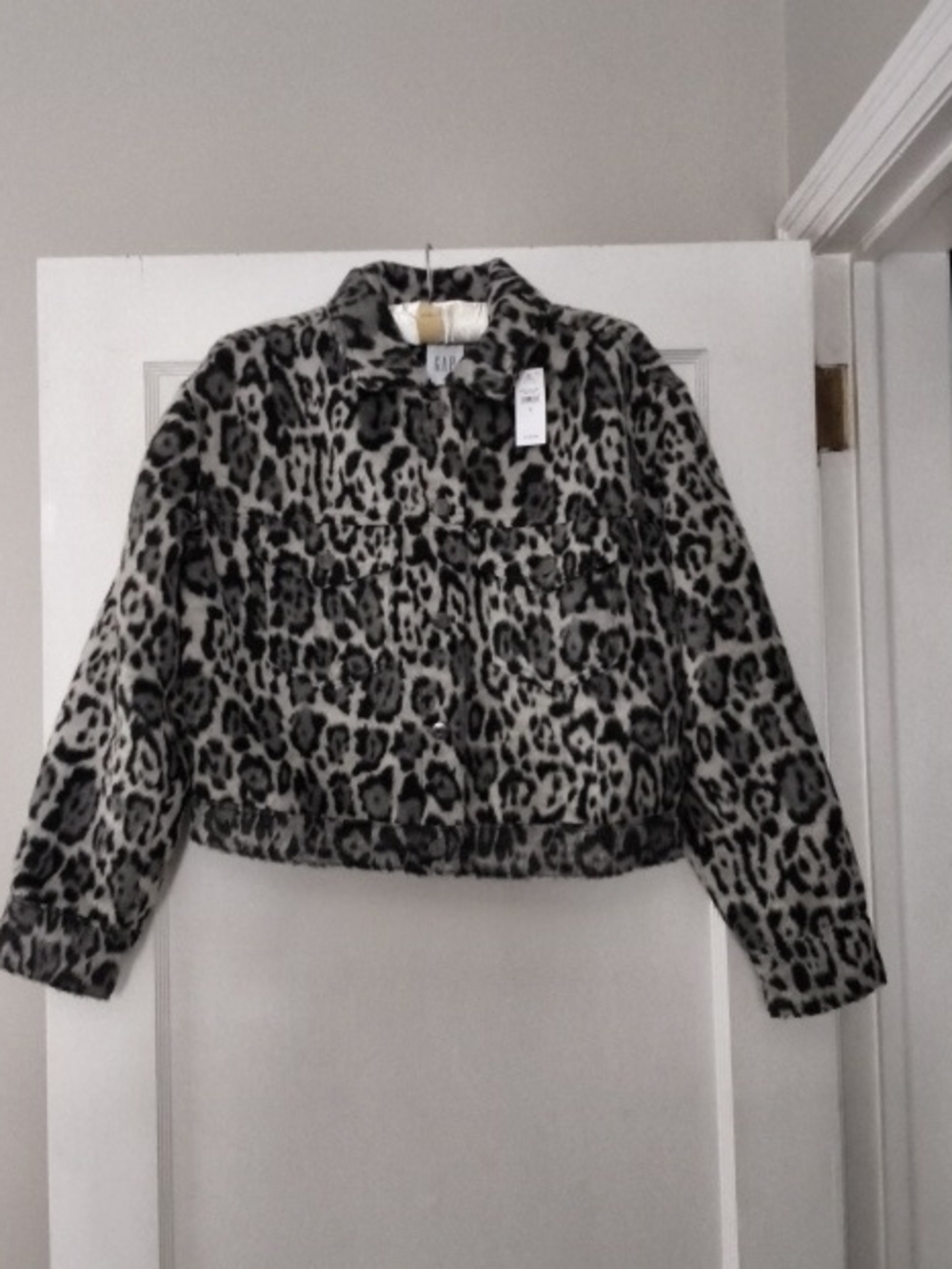 NEW Witg Tags GAP Leopard Print Jean Jacket - Gray Black & Cream Size S